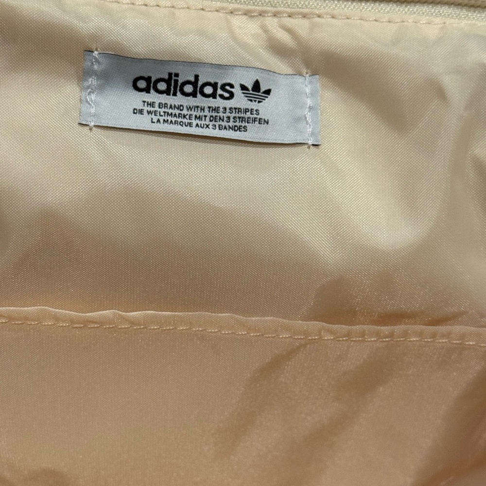 *BRAND NEW* Adidas Cream Tote with Green Floral Design - Picture 6 of 7